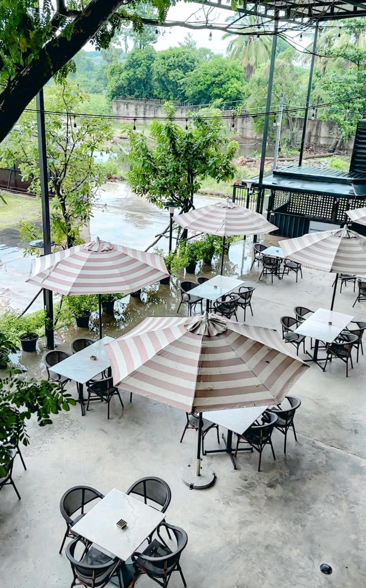 Macchiato Resort Savannakhet Opposite Thai Embassy Eksteriør bilde