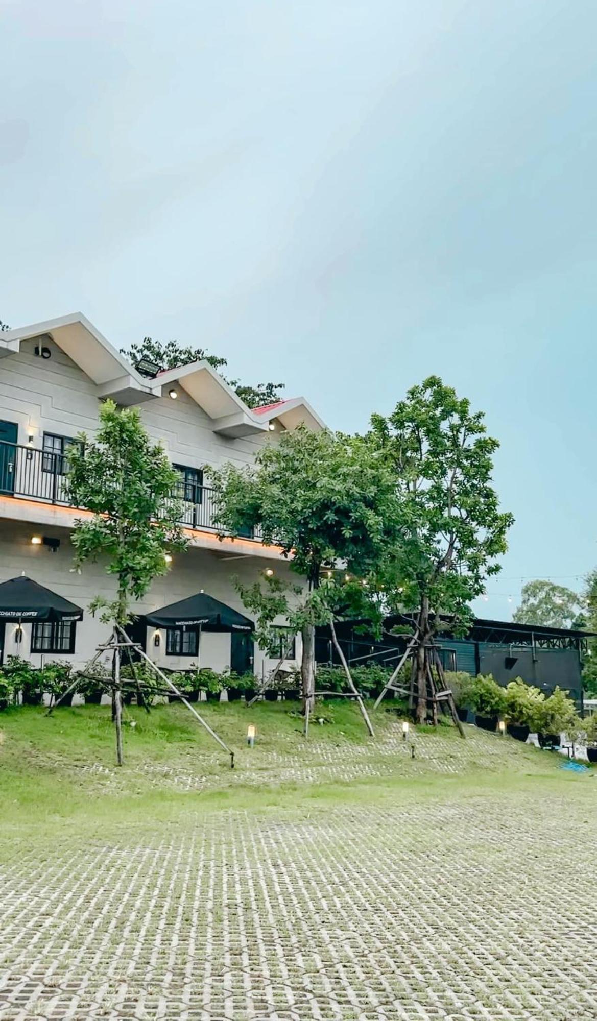 Macchiato Resort Savannakhet Opposite Thai Embassy Eksteriør bilde